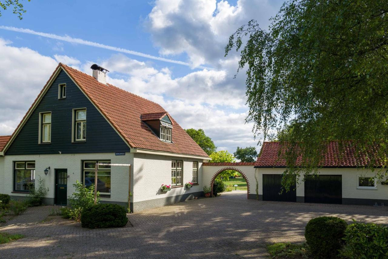 B&B De Heerlijkheid フルンロー エクステリア 写真